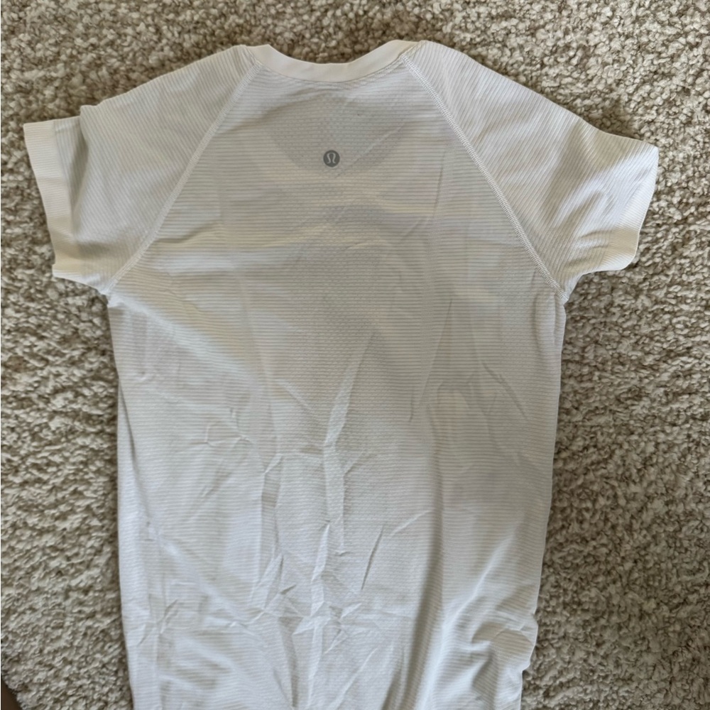 lululemon Women's Swiftly Tech Short-Sleeve Shirt